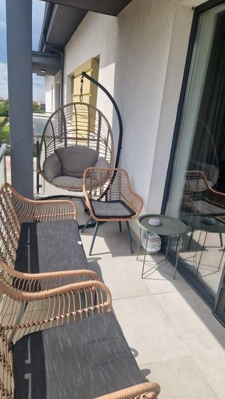 Apartament cu 2 camere semidecomandat în Dumbrăvița