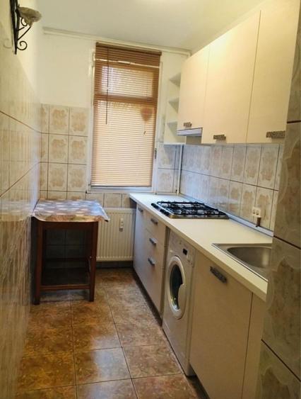 Garsonieră decomandată în Drumul Găzarului