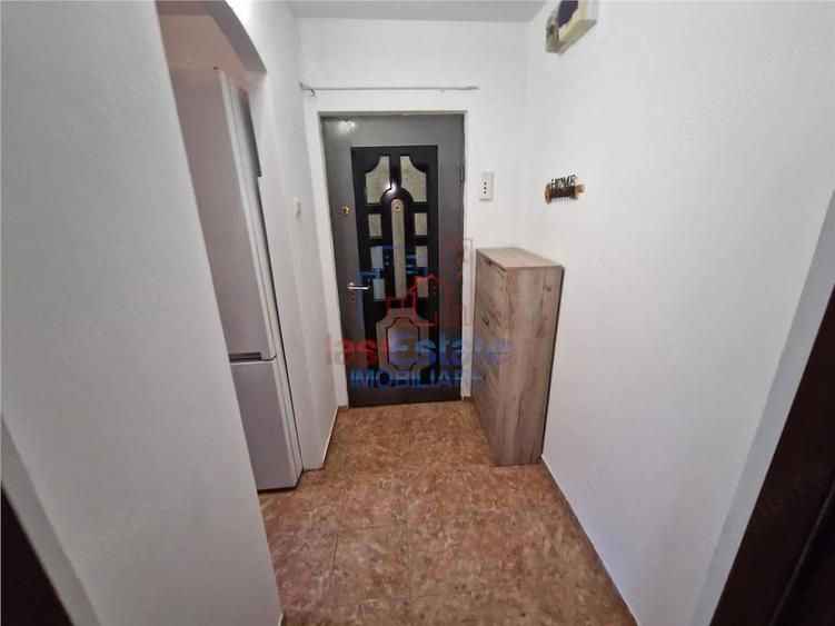 Apartament 3 camere, etaj 1 4, mobilat si utilat - Baza 3 - 3