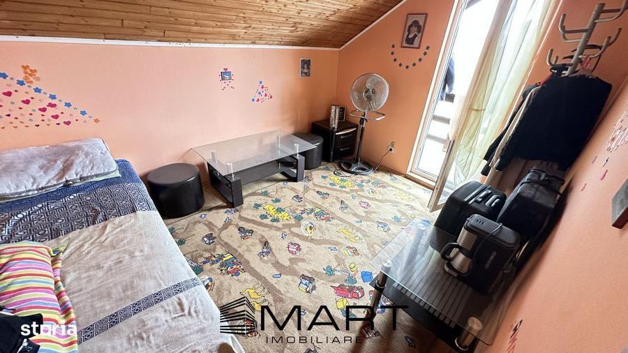 Casă cu 4 camere cu Teren 300 Mp în Fântânele