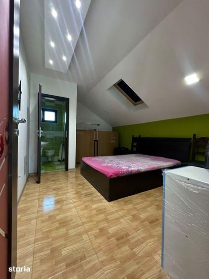 Casă cu 5 camere cu Piscina în Cazasu