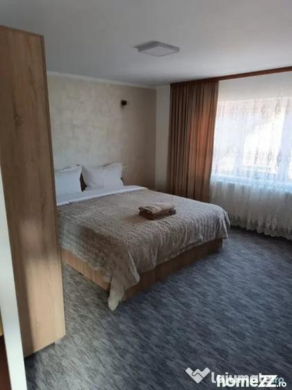 Casă cu 4 camere cu Teren 5200 Mp în Rădăuți