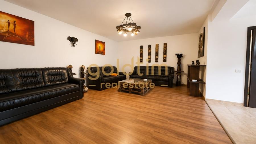 Duplex cu 6 camere cu Canalizare în Domnești
