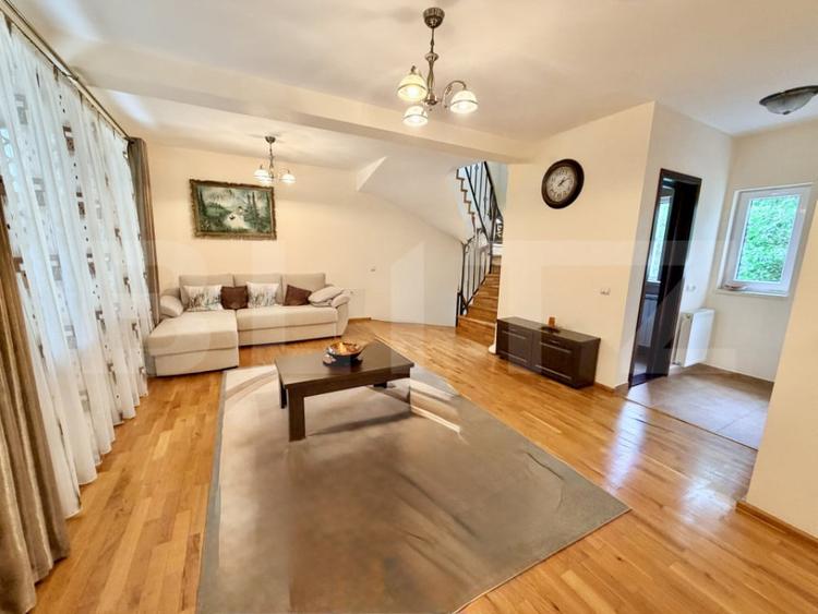 Casa 4 camere, 127 mp, gradina si teren de 326 mp, zona Ceta - 1