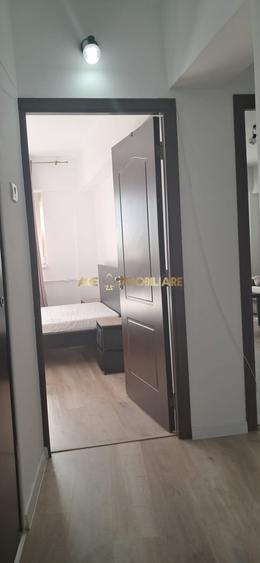 Apartament cu 2 camere decomandat, mobilat în Apărătorii Patriei