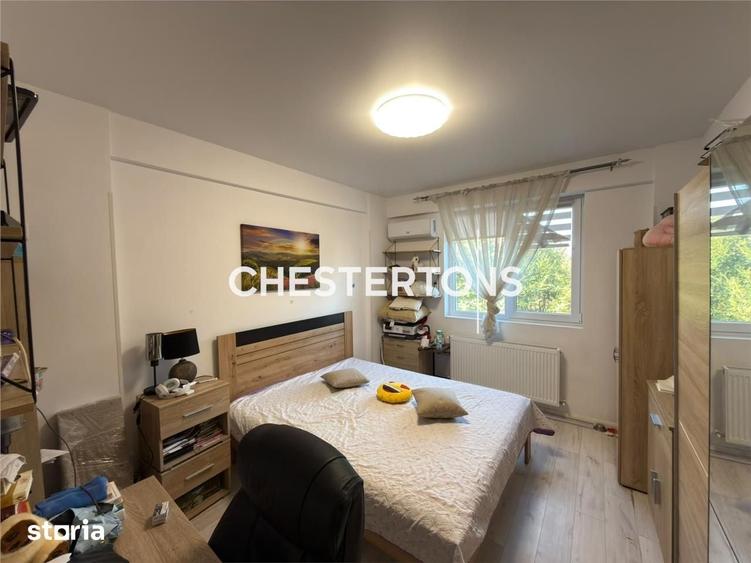 Apartament cu 3 camere decomandat în Central