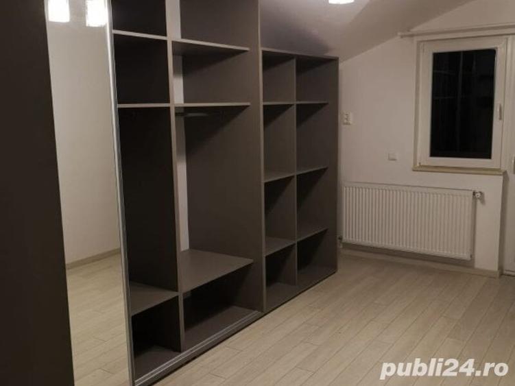 Casă cu 5 camere cu Teren 865 Mp în Adunații-Copăceni