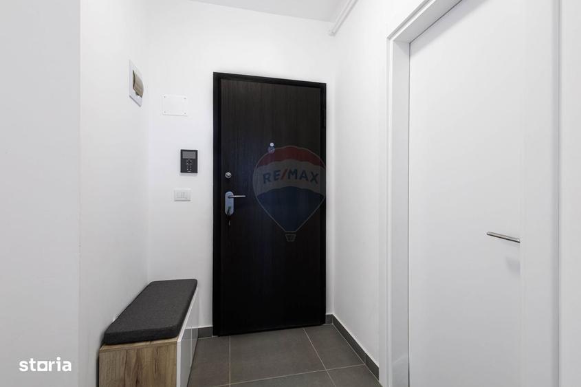 Apartament cu 2 camere decomandat în Cristian