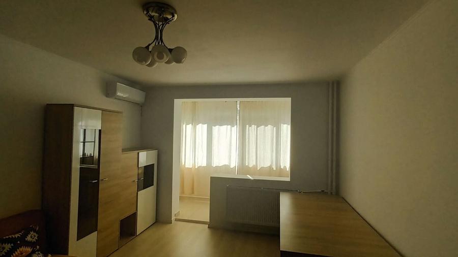 Apartament cu 2 camere semidecomandat, mobilat în Liviu Rebreanu