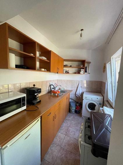 Garsonieră decomandată în 23 August