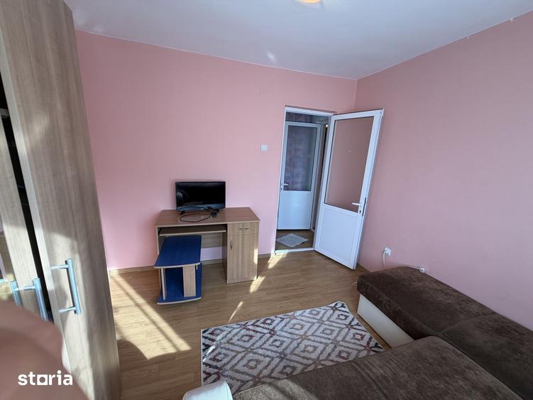Apartament cu 2 camere semidecomandat în Neptun