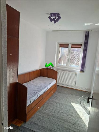 Apartament cu 3 camere decomandat, mobilat în Terezian