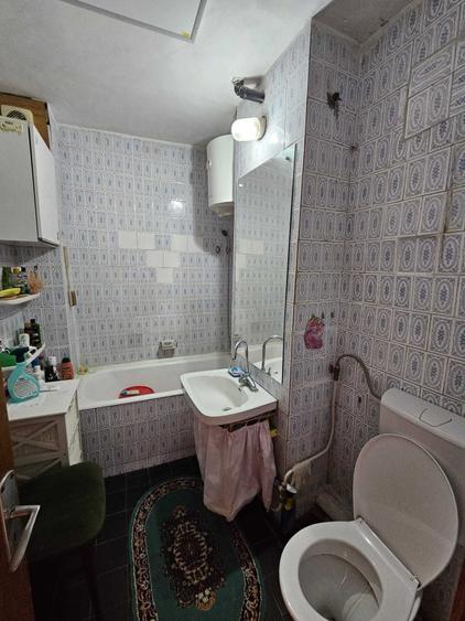 Apartament cu 4 camere decomandat, mobilat în Ultracentral