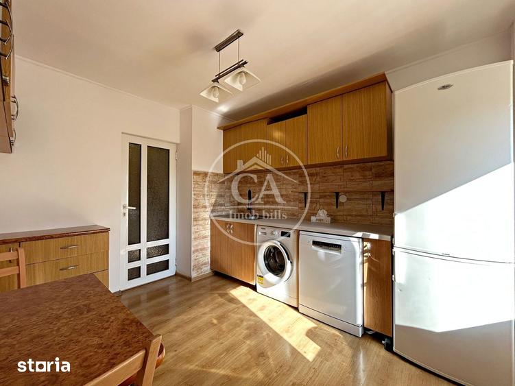 Apartament cu 3 camere decomandat în Decebal