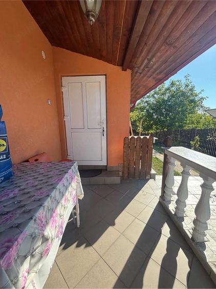 Casă cu Teren 1278 Mp în Central
