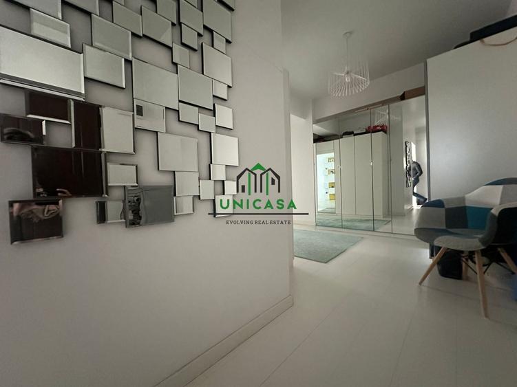 Apartament cu 4 camere decomandat, mobilat în 1 Mai