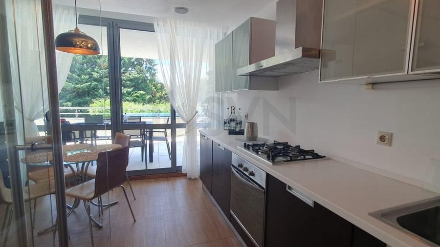 Apartament cu 3 camere decomandat în Iancu Nicolae