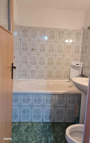 Apartament cu 2 camere decomandat în Alexandru cel Bun