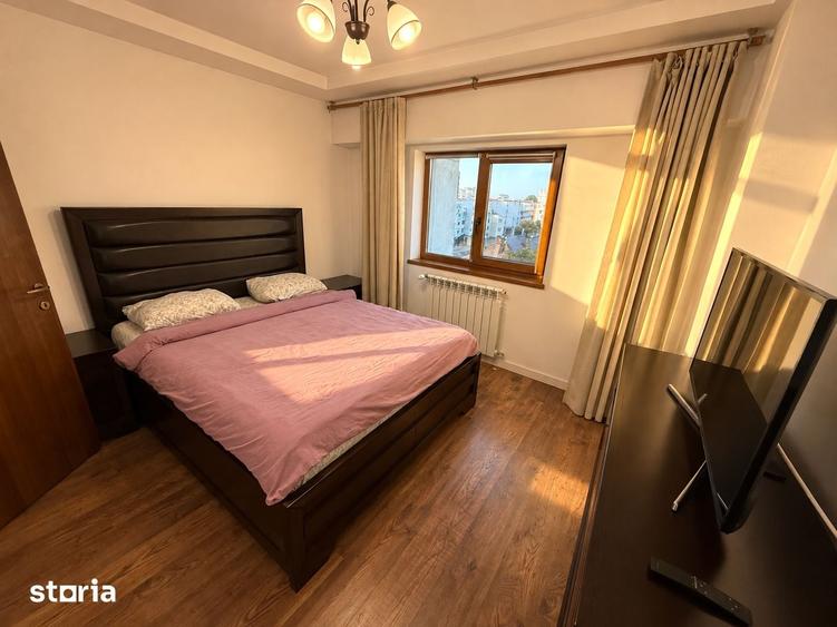 Apartament cu 4 camere în Păcurari