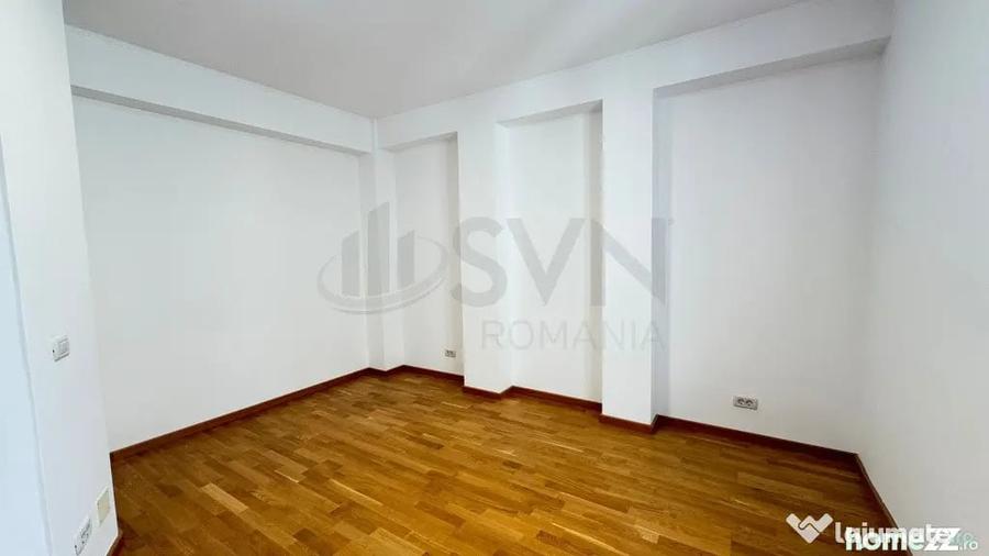 Apartament cu 4 camere decomandat în Sisești