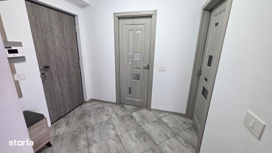 Apartament cu 3 camere în Nufărul