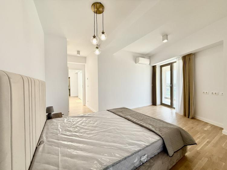 Apartament cu 3 camere decomandat, mobilat în Dămăroaia