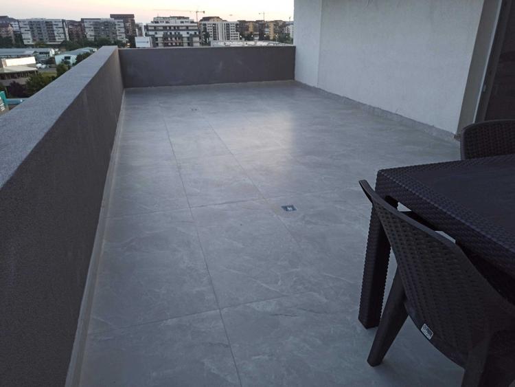Apartament cu 2 camere semidecomandat în Militari