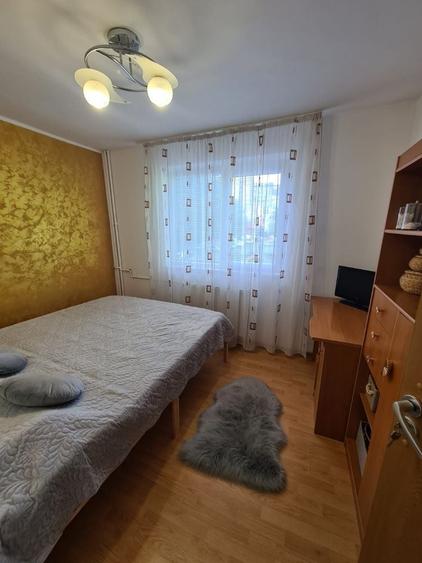 Apartament cu 2 camere decomandat în Ostroveni