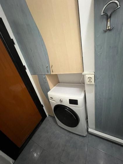 Garsonieră decomandată în Micro 19