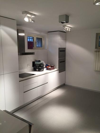 Apartament cu 5 camere decomandat, mobilat în Dorobanți