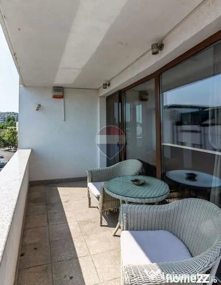 Apartament cu 4 camere decomandat în Unirii