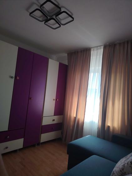 Apartament cu 3 camere decomandat în Micălaca