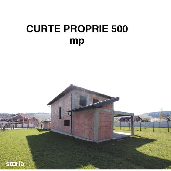 Casă cu 4 camere cu Teren 500 Mp în Poplaca