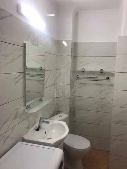 Apartament cu 3 camere decomandat, mobilat în Gheorghe Doja