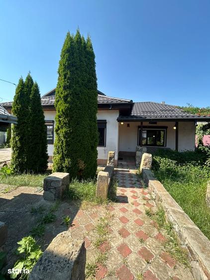 Casă cu 3 camere cu Teren 817 Mp în Central