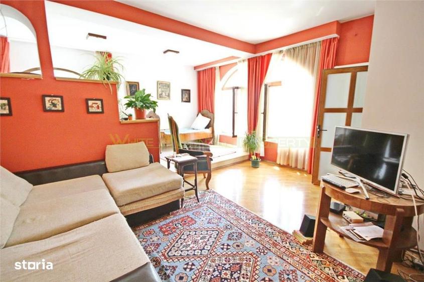 Apartament cu 2 camere, mobilat în Schei