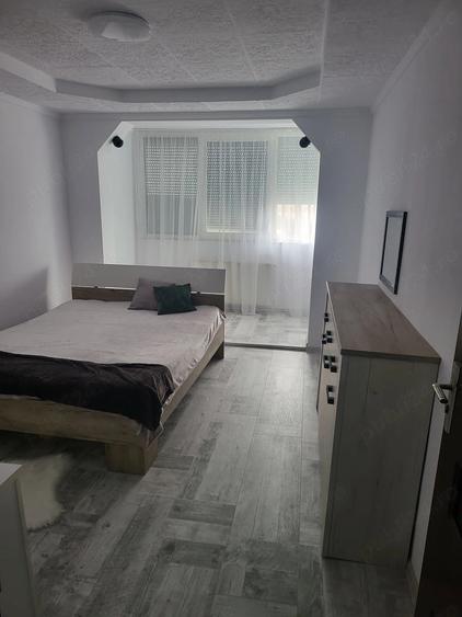 Inchiriez apartament cu 3 camere in Mun. Satu Mare - 3
