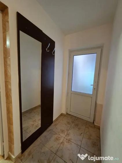 Garsonieră în Mihai Bravu