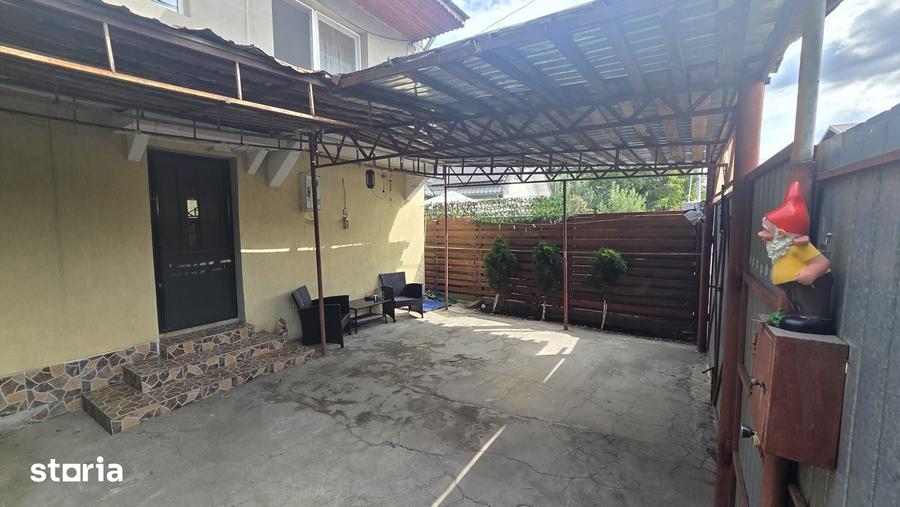 Casă cu 5 camere cu Teren 154 Mp în Central