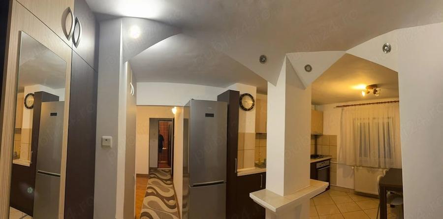 Inchiriez apartament 3 camere - 2