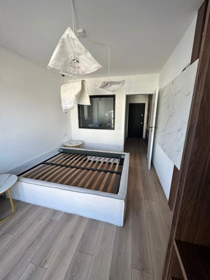 Apartament cu 2 camere decomandat, mobilat în Independenței
