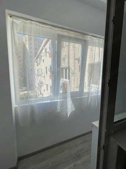 Garsonieră decomandată în Micro 15