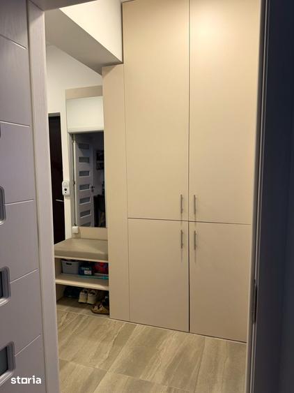 Apartament cu 2 camere decomandat în Est