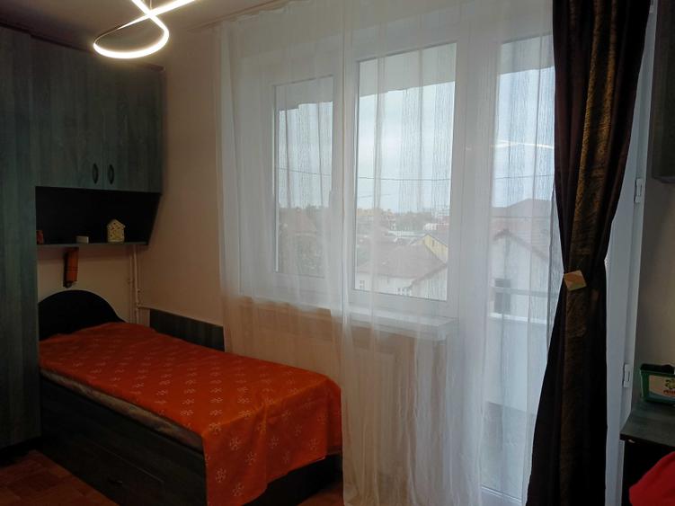 Apartament decomandat 3 camere central de inchiriat - 4