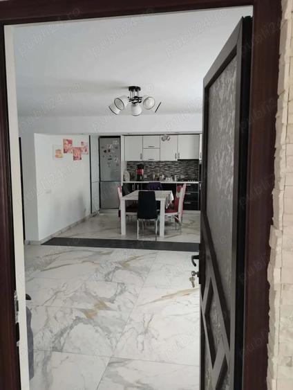 Casă cu 2 camere cu Teren 627 Mp în Topliceni