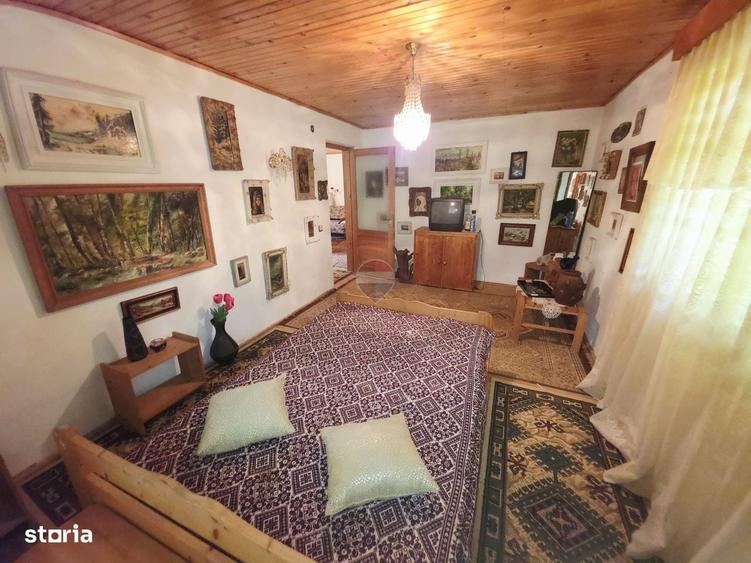 Casă cu 3 camere în Bistrița