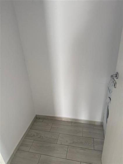 ichiriere studio , Strada Christian Pomarius nr. 7 din Brașov (zona Tractor - 8