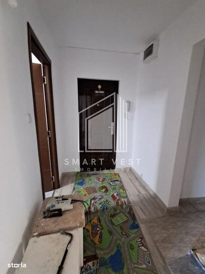 Apartament cu 3 camere decomandat în Micro 17