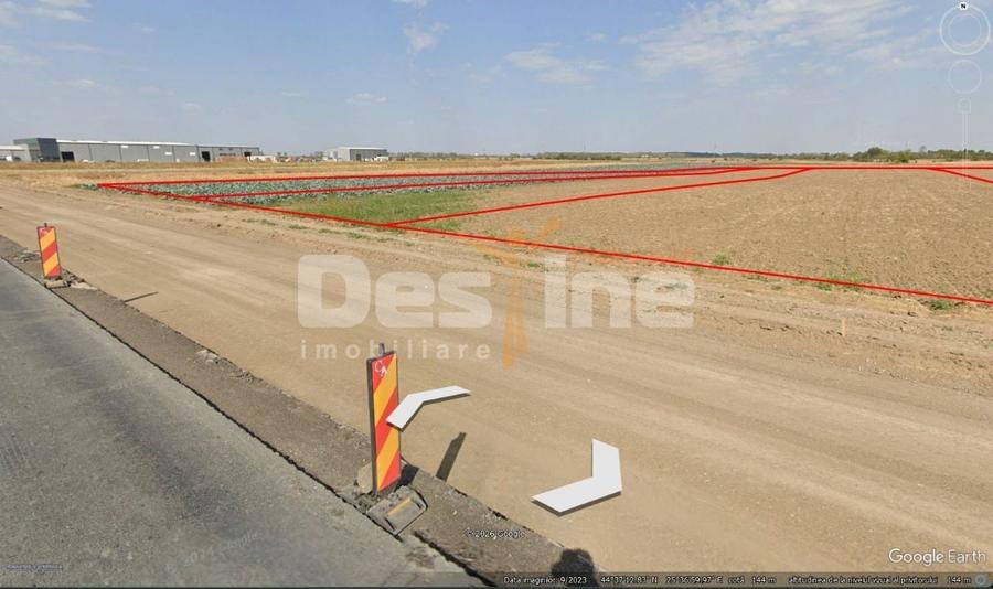 Teren agricol intravilan de 28331 mp, în Lungulețu