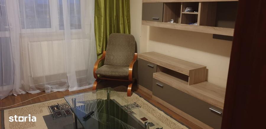 Apartament cu 2 camere decomandat în Independenței
